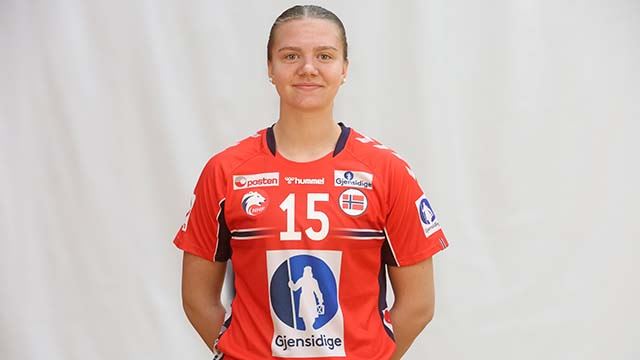 Viktoria Odinokova Eilertse gjorde to gode kamper og ble sammen med Emeli Sørvik-Hansen toppscorer i begge kampene tirsdag Viktoria Odinokova Eilertsen