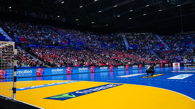 Fornebu 20250115.
Publikum under VM-kampen i håndball mellom Norge og Brasil i Unity Arena.
Foto: Beate Oma Dahle / NTB