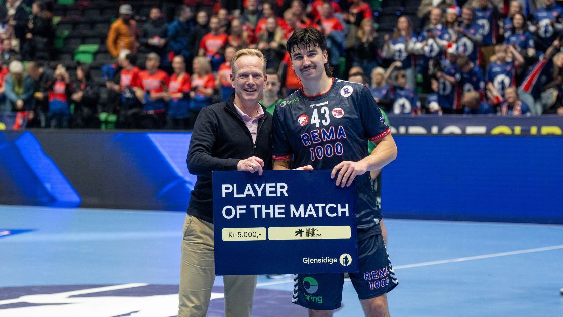 20251101 Simen Lyse BB.jpg