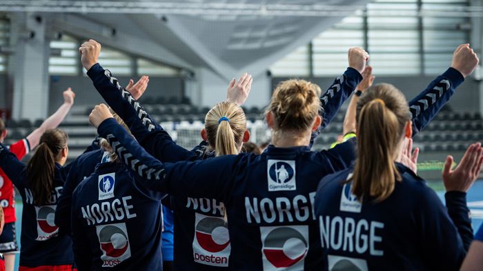 Juniorjentene ledet hele veien mot Portugal og vant til slutt 24-23. 20250712 LK06