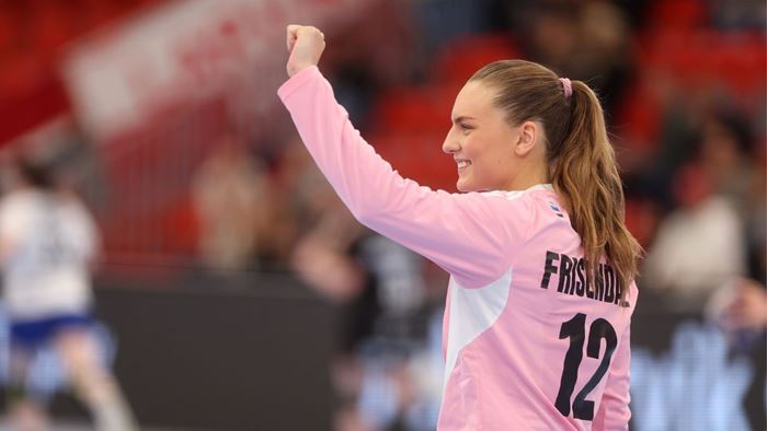 20251109 Dina Frisendal .jpg