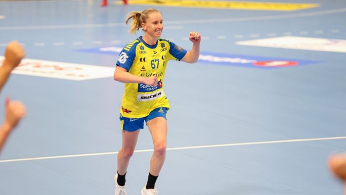 2025 Veronika Mala.jpg