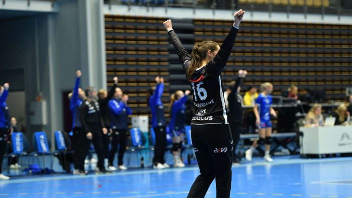 20260104 Helle Line.jpg