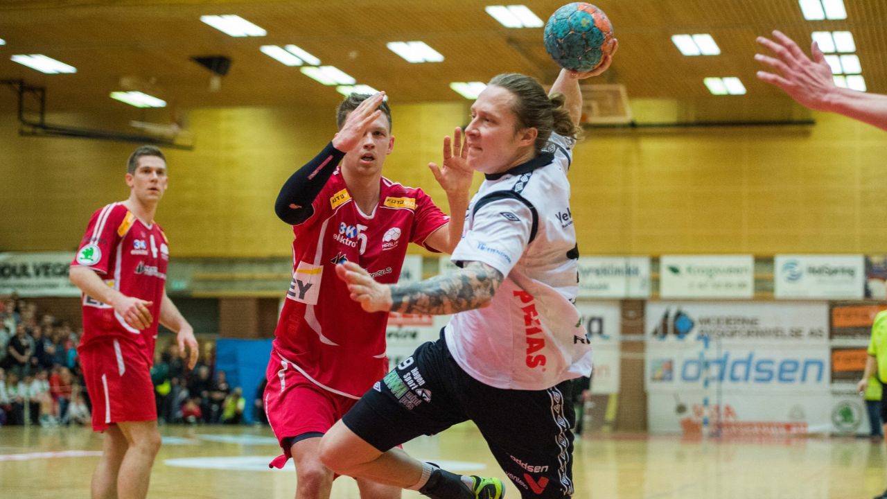 Andreas R&ouml;nnberg som Elverumspiller
