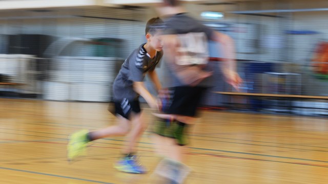 20200915.-Barn-trener-håndball-i-Linderudhallen.-Foto-Ørn-E.jpg