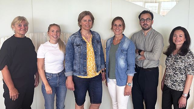 Fra venstre: Kari Vanebo og Rebekka Fremstad (NIF), Janne Tuven og Jeanette Nilsen (NHF), Daniel Campos og Alanna Solberg (Deloitte). 2023 mangfoldsanalyse 640 360.jpg