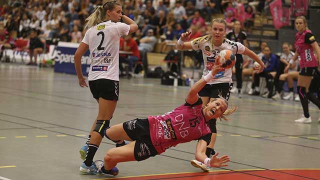 Heidi Løke. Foto: Svein André Svendsen/NHF 20190811-Skjærgårdslekene-Vipers-Løke,-Heidi-Foto-Svein-André-Svendsen.jpg