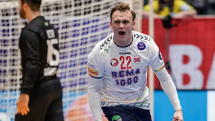 Fornebu 20250115. 
Norges Tobias Schjølberg Grøndahl under VM-kampen i håndball mellom Norge og Brasil i Unity Arena.
Foto: Beate Oma Dahle / NTB