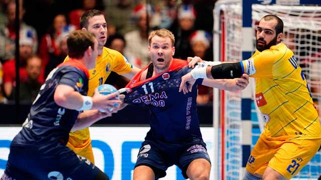 Sander Sagosen og Petter Øverby scoret flest mål for Norge i åpningskampen i EM. 20200110_Sagosen-og-Øverby_640x360web_foto_NTB-scanpix.jpg