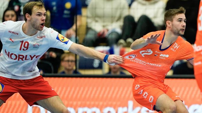 Mathias Gidsel og Luc Steins er to av mange profiler i Trondheim denne uka. Foto: Stian Solum / NTB 20231105 Mathias Gidsel og luc steins foto Stian Lysberg Solum ntb.jpg