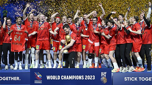 Danskene kunne løfte VM-pokalen for tredje gang på rad. Danmark verdensmestre