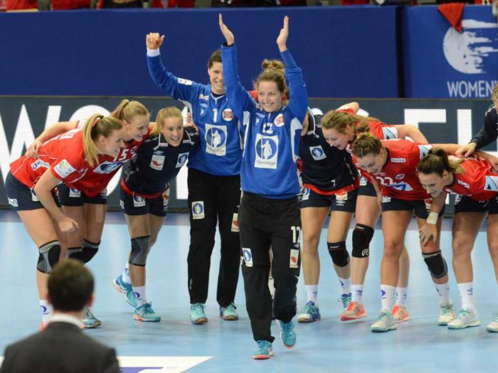 Silje Solberg - best på banen igjen. Foto: Terje Anthonsen 20161216_Solberg_Silje_LKS_NOR-FRA_900fotoTerjeAnthonsen.jpg