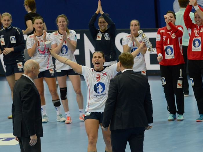 Nora Mørk var best da Norge sikret EM-gullet. Foto: Terje Anthonsen 20161218_Mørk,-Nora-best-i-finalen-Foto-Terje-Anthonsen_900.jpg