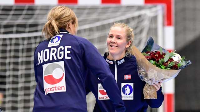 Rikke Granlund får debutantblomster