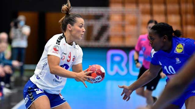 Nora Mørk mot Frankrike