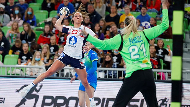 Camilla Herrem i EHF EURO Cup 2022 LKS