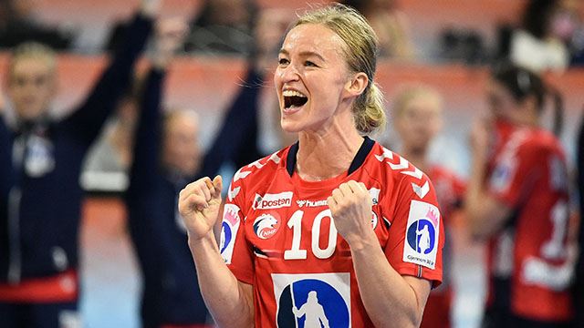 Håndballjentenes kaptein Stine Bredal Oftedal er tatt ut på all-star-laget for fjerde gang på rad. Stine Bredal Oftedal