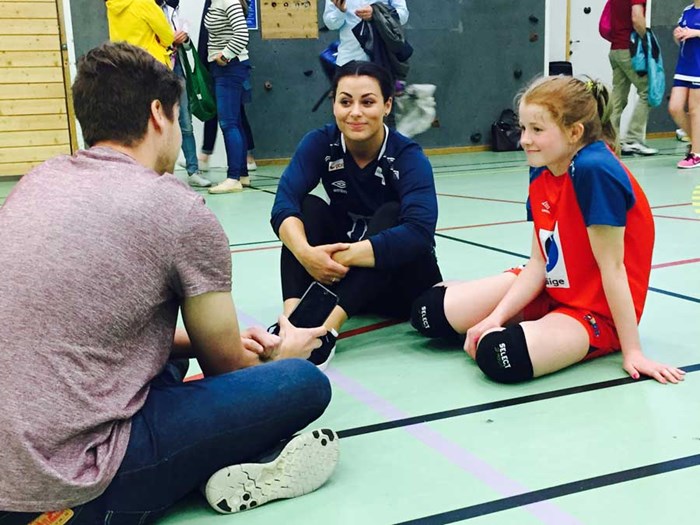 20170607_Mørk,-Nora-og-Selboskar,-Karia_Minihåndballjentebesøk_5_900.jpg