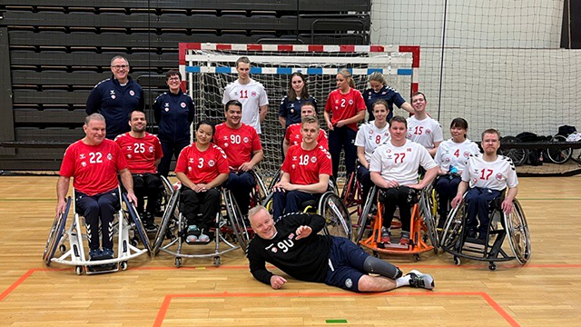 20230108 Rullestollandslaget oppvarming lagbilde 640 360 Foto Erik langerud.png