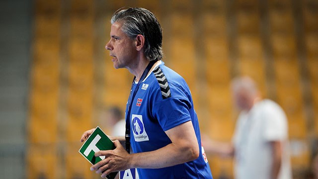Tore Johannessen trener LK02 Juniorjentene under VM i Slovenia