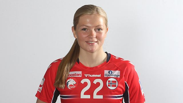 Constance Hedenstad ble kampens toppscorer med syv mål. Constance Hedenstad