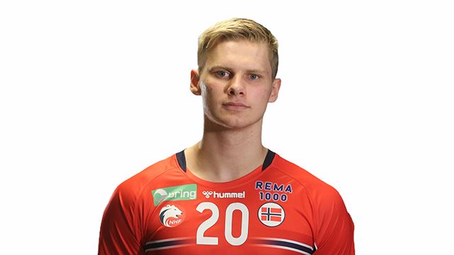 Nærbøs Torger Edland var sentral i kampen mot Polen, og scorte 5 mål. LM04 Samling i Spania
