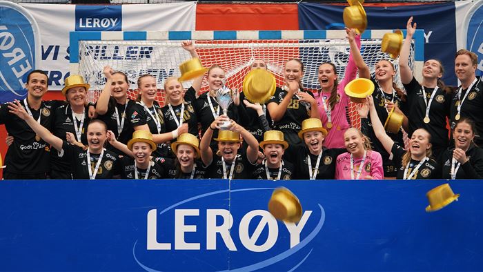 Foto: Tonje Iversen 20250511 LERØYvinnere J18.jpg