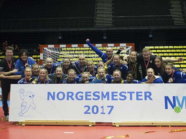 Oppsal ble Norgesmester i kvinner junior. Foto: Fredrik Hagen, NTB Scanpix 20171229-J20-Oppsal-vinnere.jpg