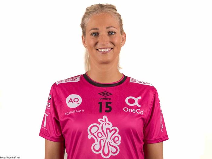 Linn Jørum Sulland. Sulland,-Linn-Jørum_Vipers-2016-17_900_foto-Terje-Refsnes.jpg