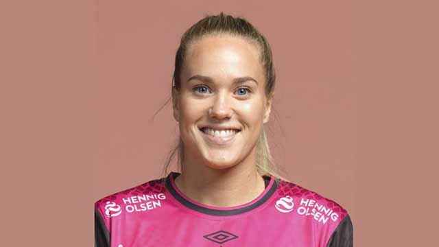 Malin Aune viste nok en gang hvor treffsikker hun er fra høyrevingen. 20180828-Vipers-Aune,-Malin-Foto-Arild-Danielsen-640-px.jpg