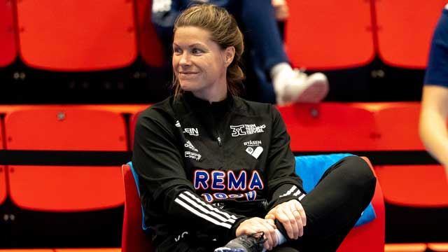 Kari Aalvik Grimsbø er trener i Byåsen sammen med Valery Putans. Kari Aalvik Grimsbø