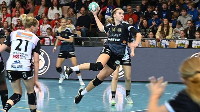 Ine Grimsrud i Aker Topphåndball. Ine Grimsrud