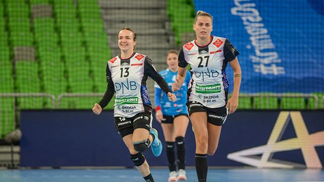 Anna Vyakhireva ble toppscorer for Vipers med syv mål. Anna Vjakhireva og Sunniva Næs Andersen for Vipers