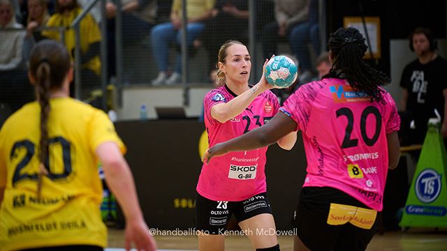 Lois Abbingh ble Vipers' toppscorer med fem mål. Lois Abbingh Vipers