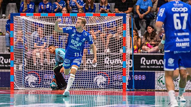 Tord Aksnes Lode (på bildet) og Nærbø er klare for en ny sesong i European Cup. Tord Aksnes Lode jubler etter scoring for Nærbø i REMA 1000-ligaen