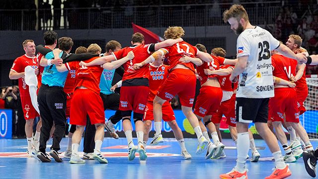 Kolstad sikret seieren i sluttspillet i Rema 1000-ligaen etter nok en spennende kamp mot Elverum. Trondheim 20240529.
Kolstad vinner tredje og siste finale i sluttspillet i håndball mot Elverum i Kolstad Arena.
Foto: Ole Martin Wold / NTB