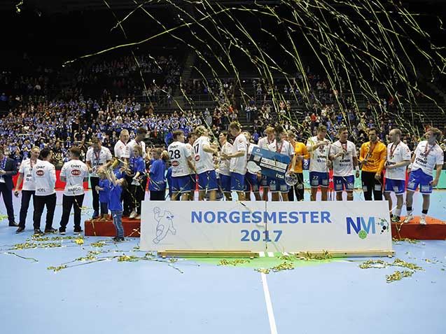 Jubel for Drammen HK, Foto: Torstein Bøe, NTB Scanpix 20171229-Drammen-vinnere.jpg