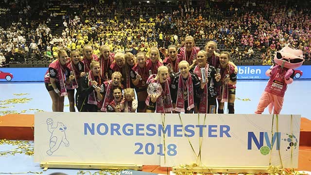 20181229-NM-kvinner-Vipers-norgesmester.jpg