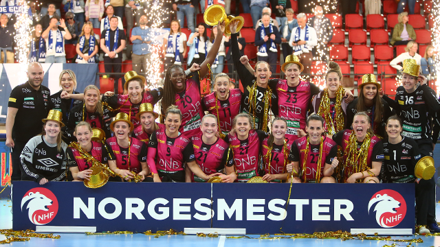 Vipers storspilte i NM-finalen mot Molde, og kunne til slutt løfte troféet! Foto: Christoffer Andersen/NTB Molde-VIpers