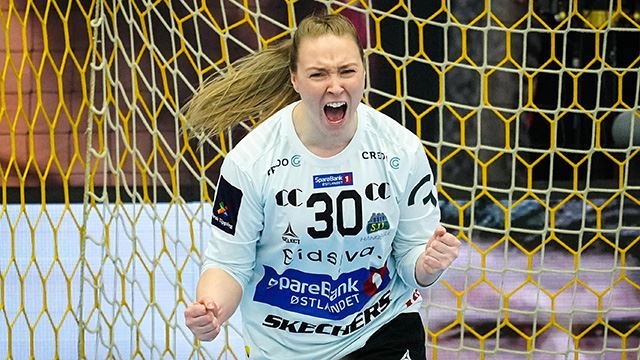 Arendal 20240224. 
Storhamars Eli Marie Raasok under andre semifinale for kvinner i NM i håndball mellom Storhamar og Sola i Sør Amfi.
Foto: Beate Oma Dahle / NTB