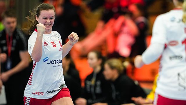 Arendal 20240225. 
Larviks Guro Ramberg under bronsefinalen for kvinner i NM i håndball mellom Larvik og Sola i Sør Amfi.
Foto: Beate Oma Dahle / NTB