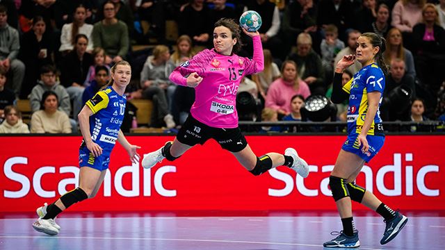 Arendal 20240225.
Vipers Anna Vyakhireva under finalen for kvinner i NM i håndball mellom Vipers og Storhamar i Sør Amfi.
Foto: Beate Oma Dahle / NTB