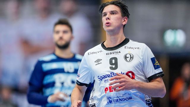 18-åringen Patrick Helland Andersen storspilte i kveldens kamp, og scoret syv mål. 20221214-Champions-League-Pick-Szeged-Elverum-Patrick-Helland-Anderson-Foto-Beate-Oma-Dahle-NTB.jpg