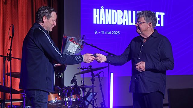 Erik Langerud, Kåre Geir Lio. NHFs fortjenstmerke i gull.