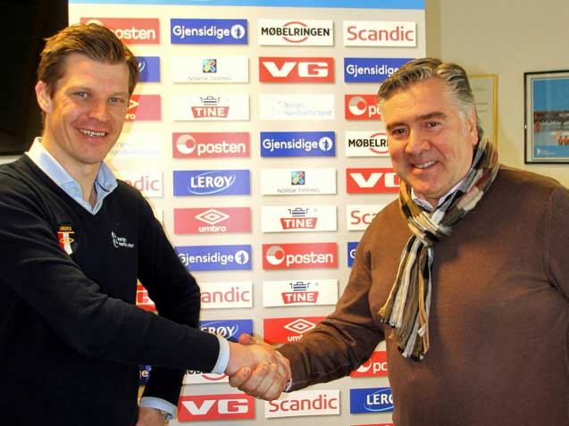 Fra venstre: Rasmus Aarflot og CEO i Doctor Coffee, Claus Carizzo. Foto: Anne-Birtitte Svae-Kvifte/NHF NHF-og-Dr.-Coffee.jpg