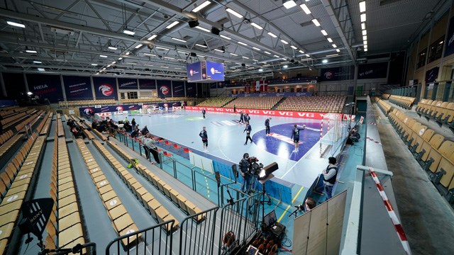 20210108-EM-Kval-Nadderud-ARena-foto-Stian-Solum-ntb.jpg