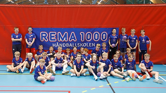 Bilder fra REMA 1000 Håndballskolen i Drammenshallen vinterferien 2023.