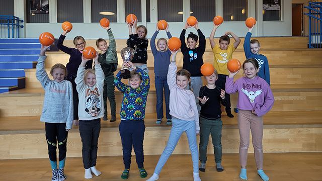Elevene ved Rimbareid skule var fornøyde deltakere i 2022. Rimbareid skule, klasse 3B