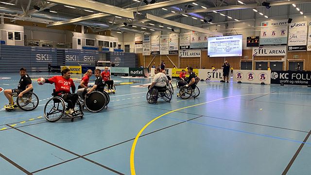 Spillere i aksjon under Salto Cup i STIL Arena. Spillere i aksjon under Salto Cup i STIL Arena.