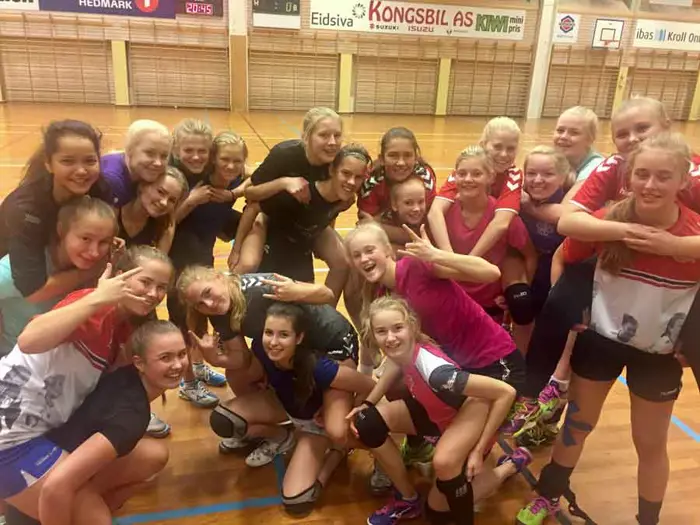 2016_17_SPU14_tråstadhallen_web.jpg